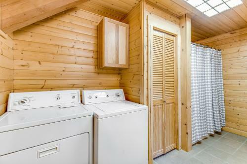Log Cabin Luxury