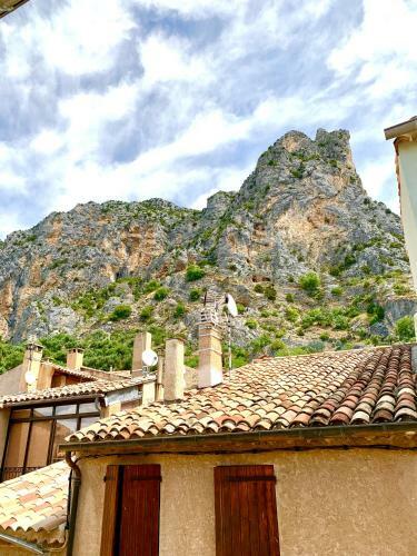 Apartamento Le 1835, Studio Rouge-corail