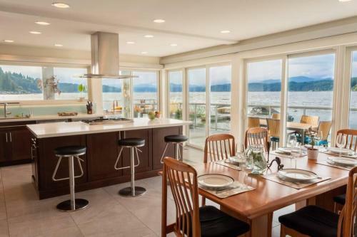 Hood Canal Resort In Union, Wa