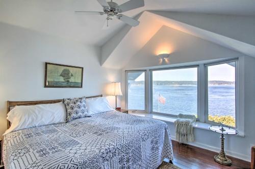 Ideally Located Waterfront Home - Puget Sound View