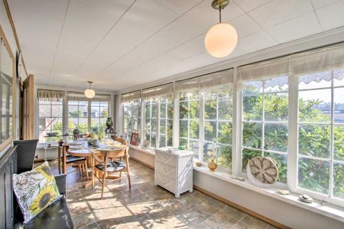 Ideally Located Waterfront Home - Puget Sound View