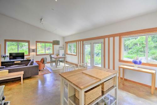 Apartamento Updated Vashon Island Studio With Yard And Ponds!