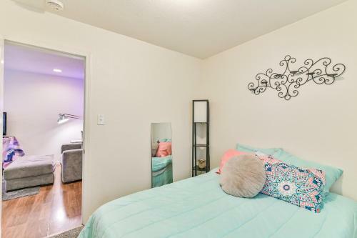 Cozy 2 Bdrm Apartment Southend Tacoma
