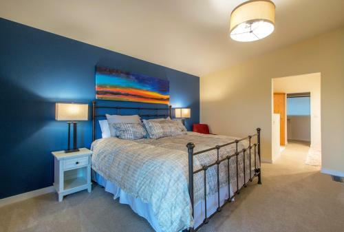 Eye On The Gorge Home