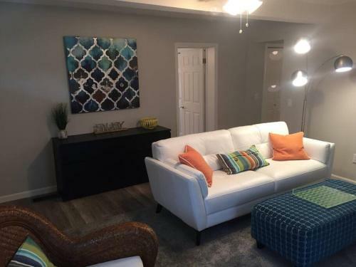 Apartamento Luxury 2bd&den /2 Bathouse