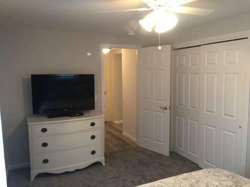 Apartamento Luxury 2bd&den /2 Bathouse