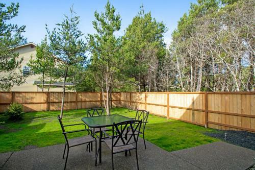 Surf Street Townhome