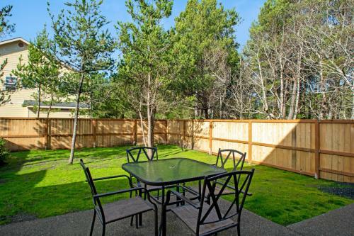 Surf Street Townhome