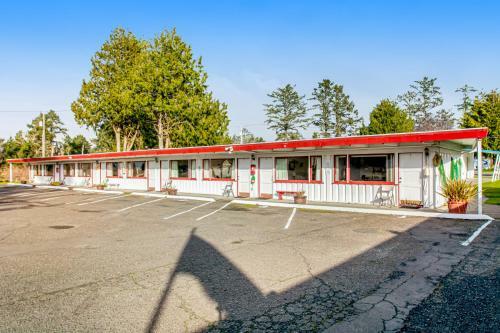 Pacific Motel III