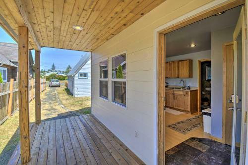 Ideally Located And Pet-friendly Westport Cabin