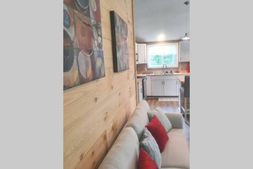 Comfort At The Woods-trendy Cabin