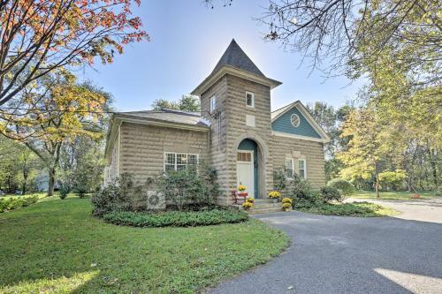 Renovated Wv Schoolhouse History Buffs Heaven!