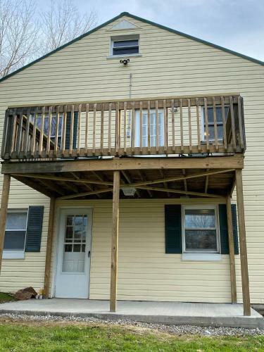 Country Comfy Right In Town