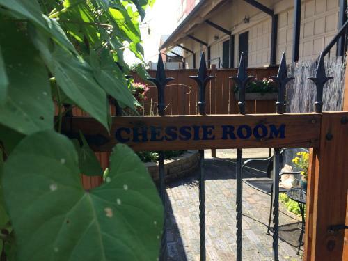 Bed & Breakfast Chessie Room