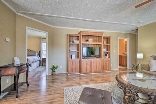 Quiet And Inviting Home With Grill Dogs Welcome!