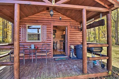 Rural Cabin Hideaway With Fire Pit And Mtn Views!