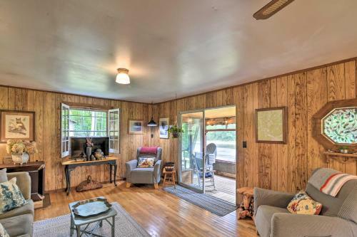 Charming Parsons Cabin On The Cheat River!