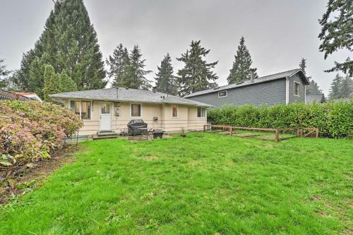 Pet-friendly Seattle Home - 10 Mi To Downtown