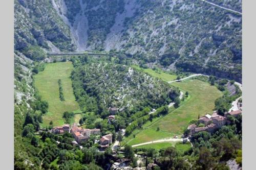 La Maison Hugu�toune