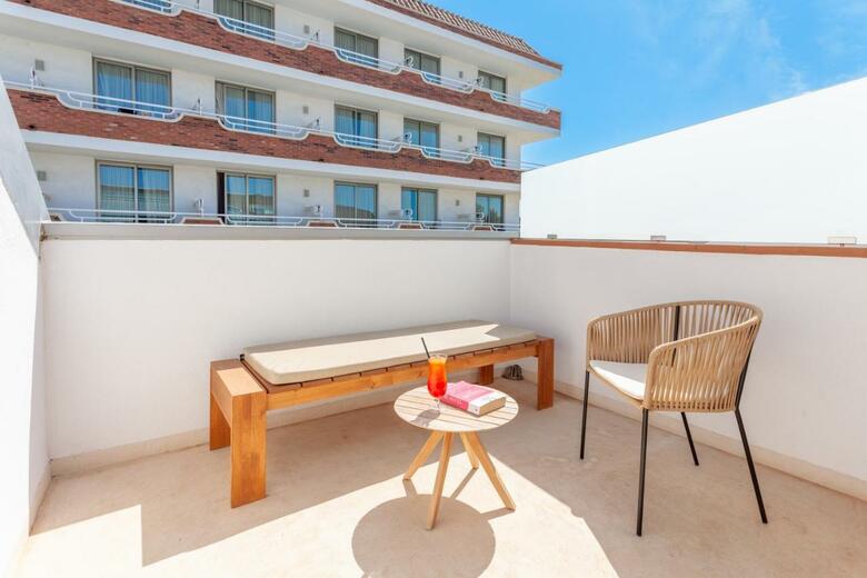 Hotel Dwo Sirius