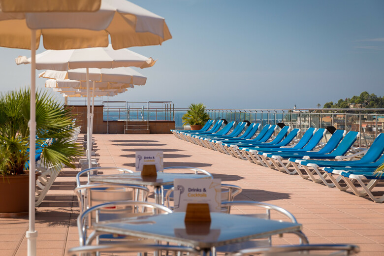 Hotel H Top Jadhe
