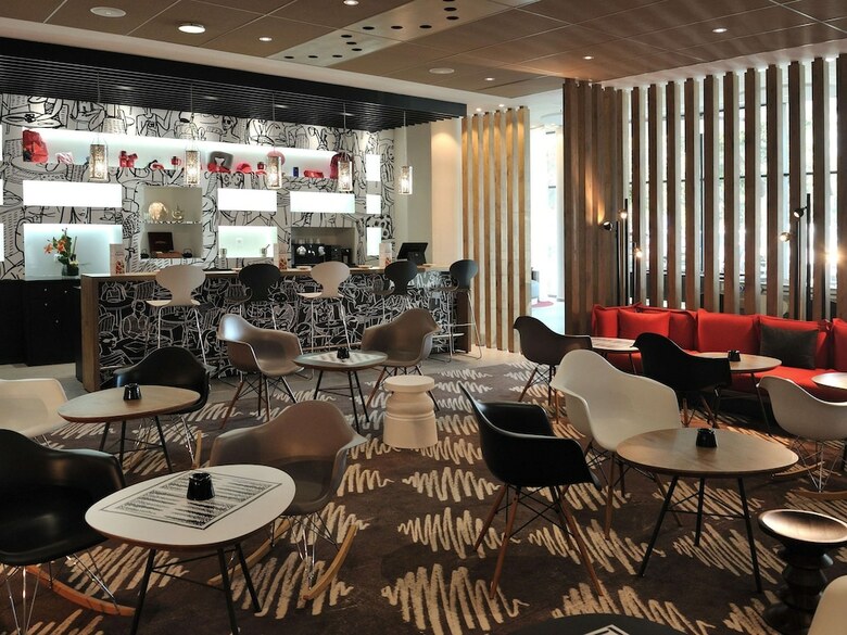 Hotel Ibis Casa Voyageurs