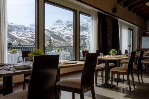 Hotel Sn� Aragon Hills
