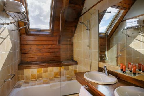 Hotel Sn� Aragon Hills