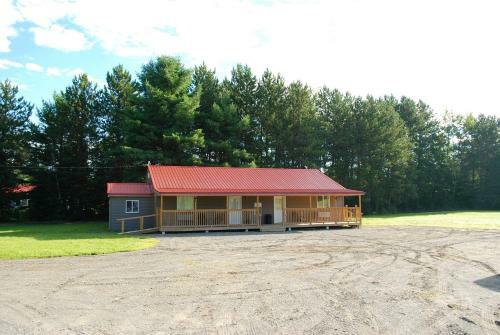 Abbot Trailside Lodging