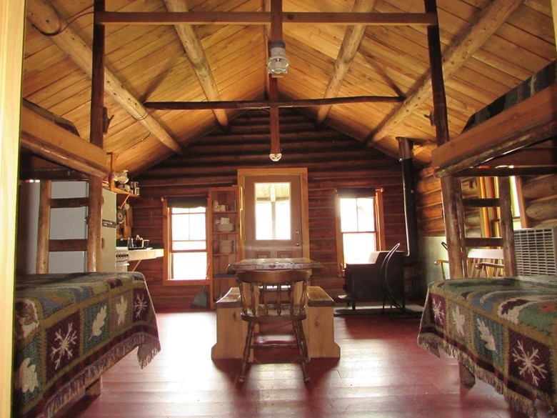 Bulldog Camps & Lodge
