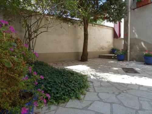 Apartamento Studio Calme, Proche Tous Commerces