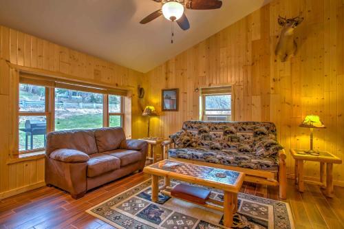 Cabin By The River Visited By Treehouse Masters!