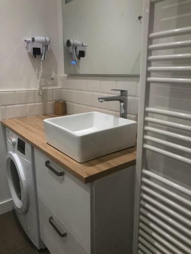 Apartamento Charmant 2 Chambres, Hyper-centre Avec Joli Patio