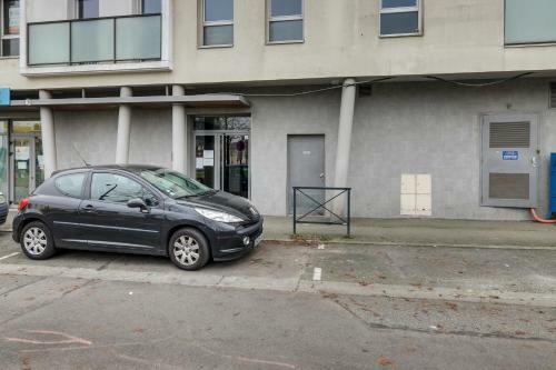 Apartamento *croix Bonneau* 2p -parking-tram - Proche Centre Ville