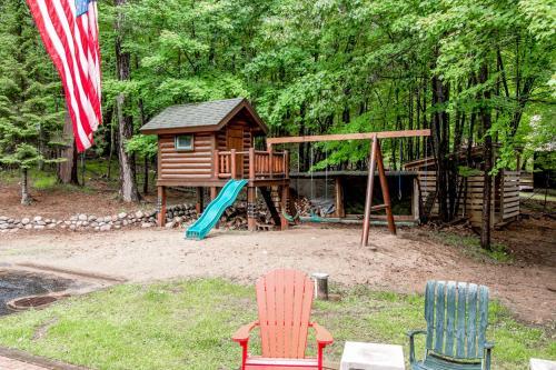 Cranberry Cove Lodge