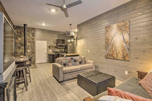 Inviting Anglers Abode With Grill And Rv Hookups