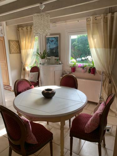 La Maison De Famille