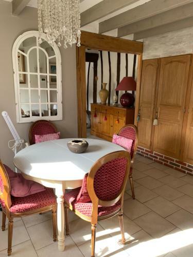 La Maison De Famille