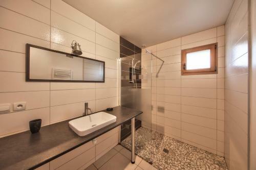 Guestready - Charming Chalet In Ney With Pool Access