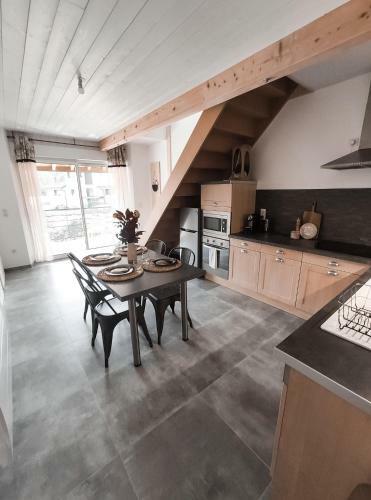 Apartamento Le Chaplin-3min Fronti�re Geneve-wifi-parking-ptdj-calme