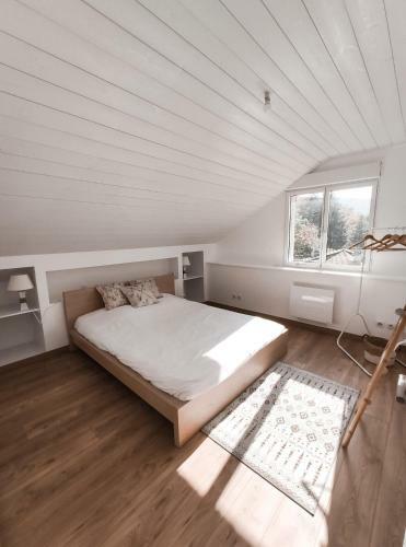 Apartamento Le Chaplin-3min Fronti�re Geneve-wifi-parking-ptdj-calme