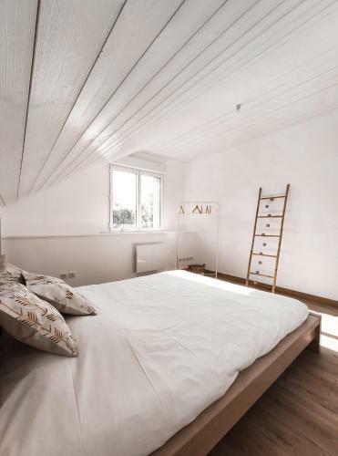 Apartamento Le Chaplin-3min Fronti�re Geneve-wifi-parking-ptdj-calme