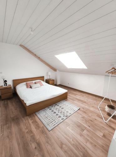 Apartamento Le Chaplin-3min Fronti�re Geneve-wifi-parking-ptdj-calme