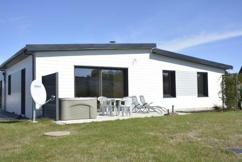 Maison Bord De Mer Avec Jacuzzi