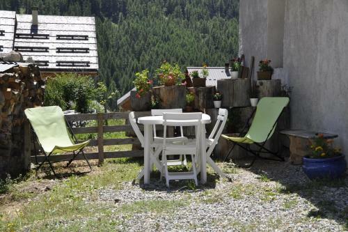 Le 1600 Hameau Des Thures Nevache Hautes Alpes