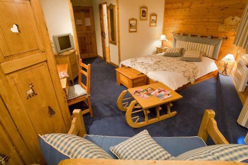 Hotel Le Chalet D'en H�