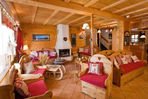 Hotel Le Chalet D'en H�