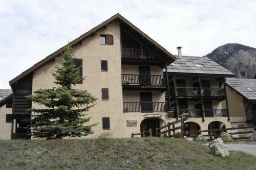 Apartamento Loue Studio De Vacances R�nov� � N�vache