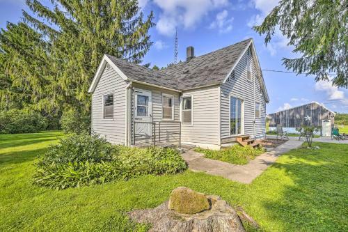 Eclectic Ladysmith Hideaway Hike And Hunt!
