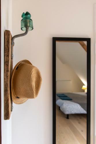 Bed & Breakfast La Tour De Nielles